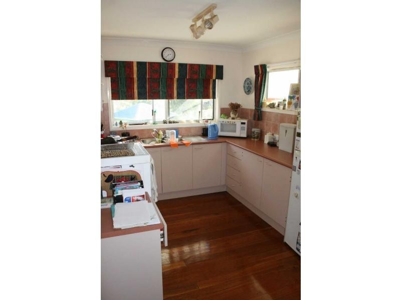 Mapleton QLD 4560