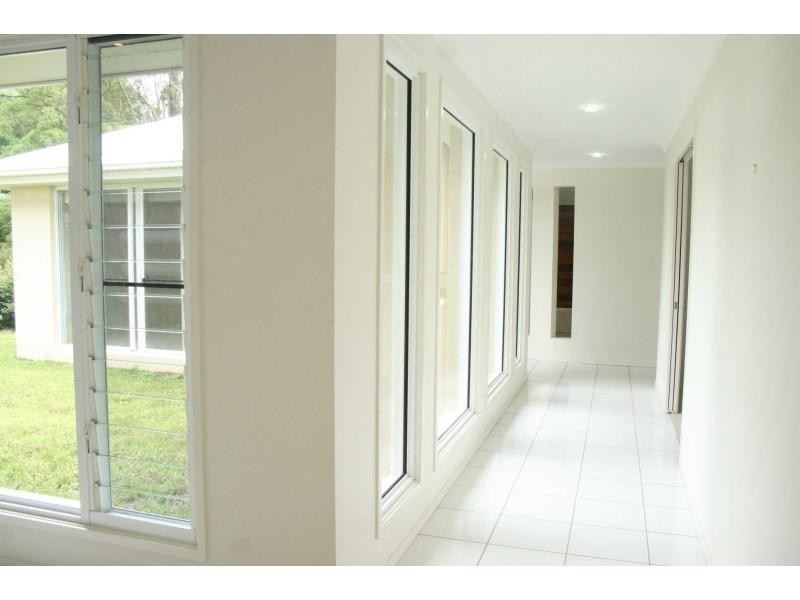 22 The Parkway Place, Mapleton QLD 4560