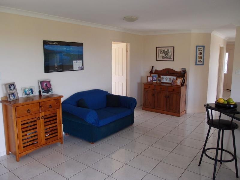 Dulong QLD 4560