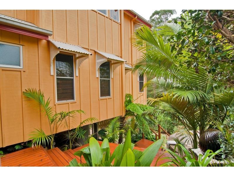 23 Deodar Court, Mapleton QLD 4560