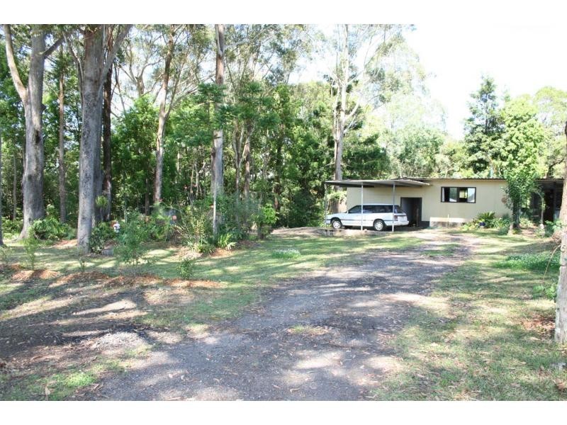 6 Azalea Street, Mapleton QLD 4560