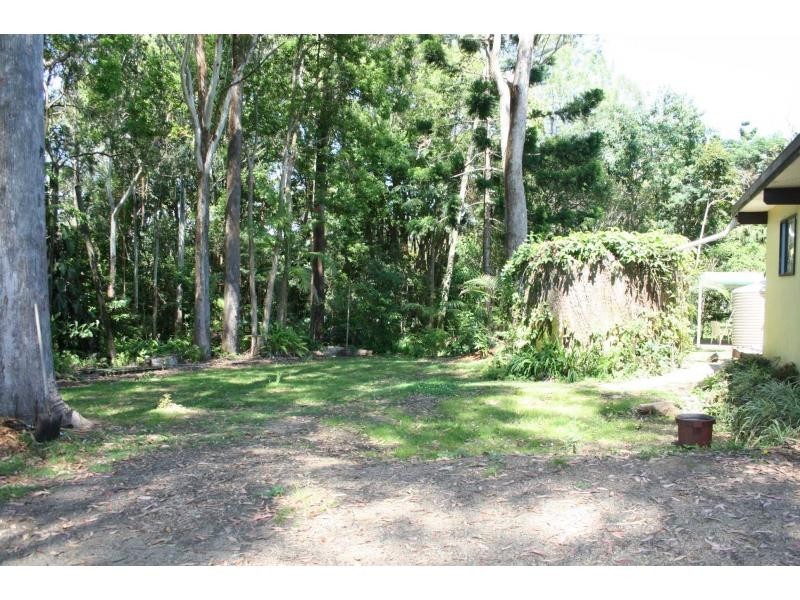 6 Azalea Street, Mapleton QLD 4560