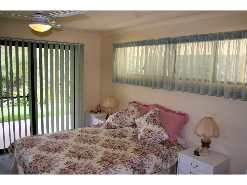 16 Rainbow Park Drive, Mapleton QLD 4560