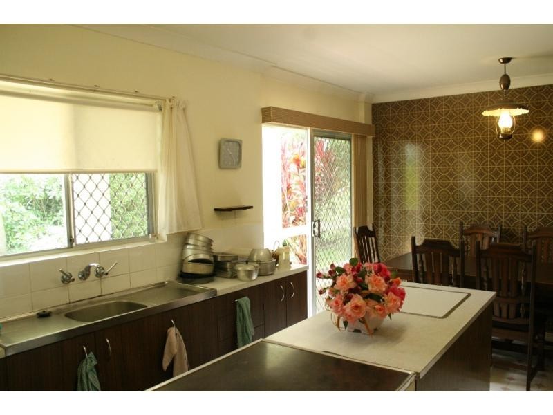 20 Delicia Road, Mapleton QLD 4560