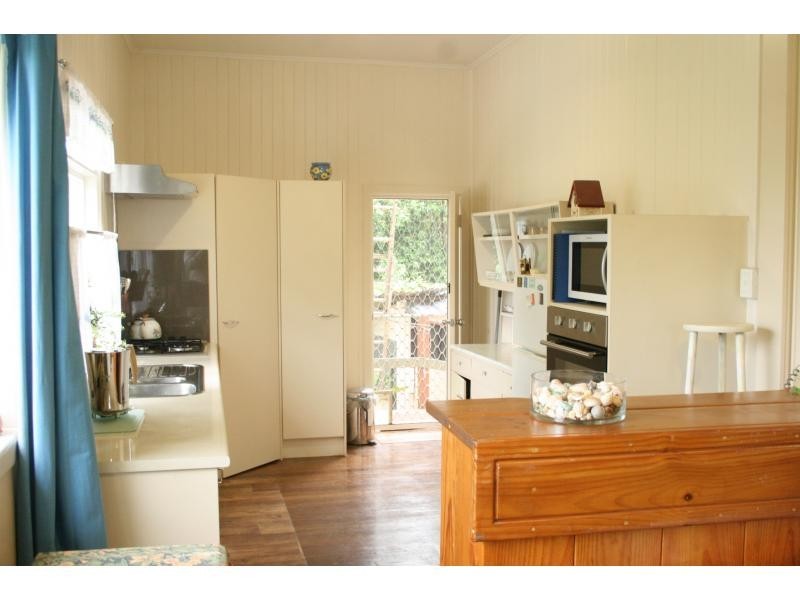Mapleton QLD 4560