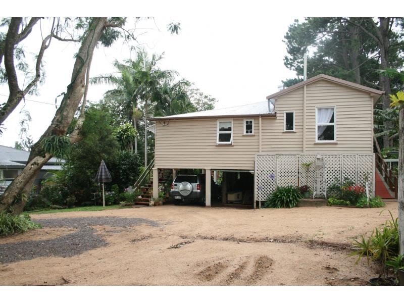 Mapleton QLD 4560