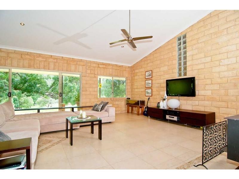 692 Obi Obi Road, Obi Obi QLD 4574