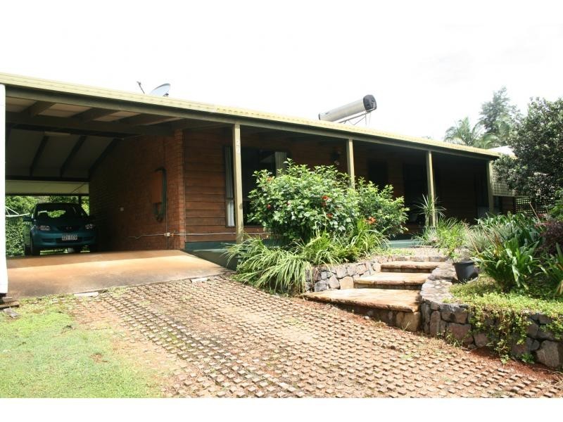 20 Carrington Drive, Flaxton QLD 4560