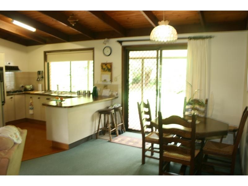 20 Carrington Drive, Flaxton QLD 4560