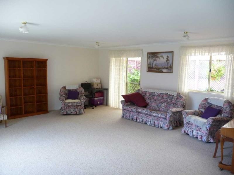13 Rainbow Park Drive, Mapleton QLD 4560