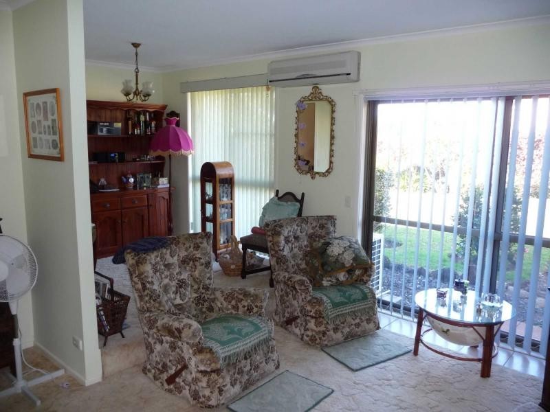 2 Falcon Court, Mapleton QLD 4560