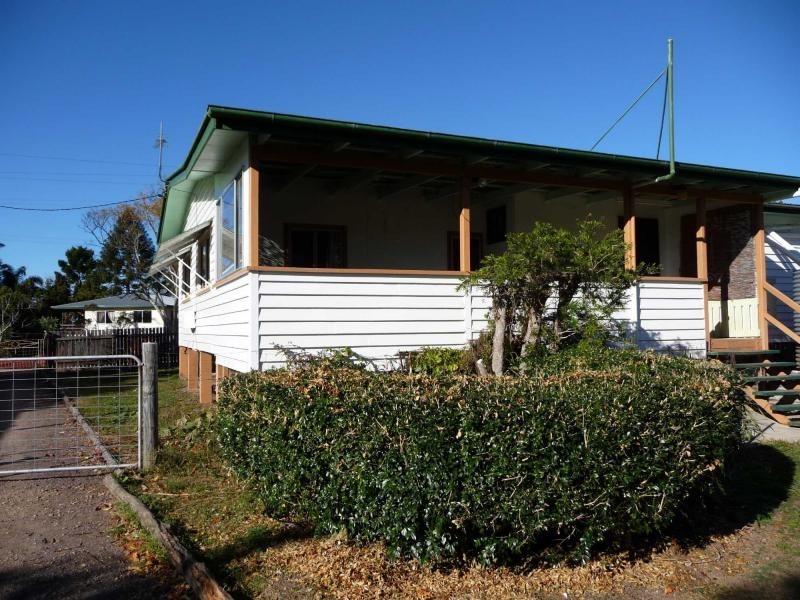 32 Delicia Road, Mapleton QLD 4560