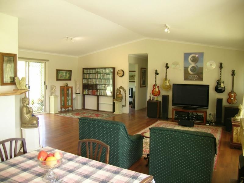 Dulong QLD 4560