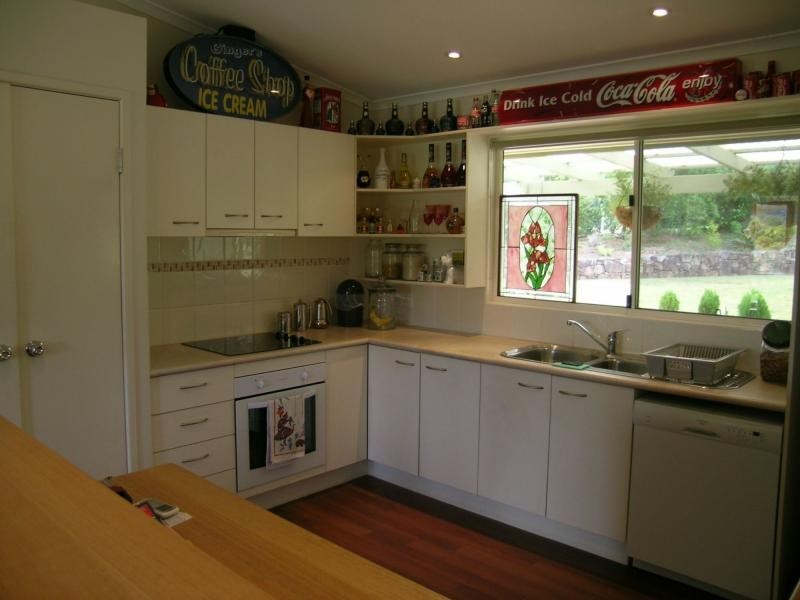 Dulong QLD 4560