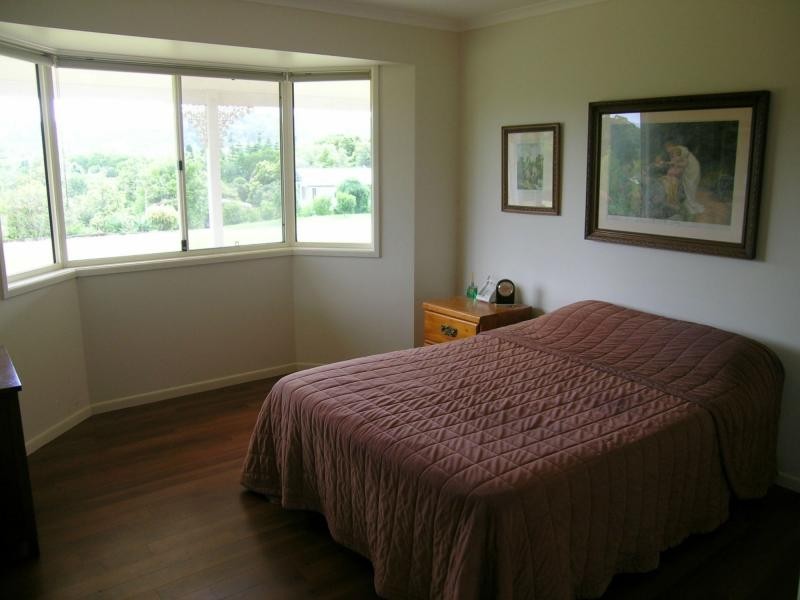 Dulong QLD 4560