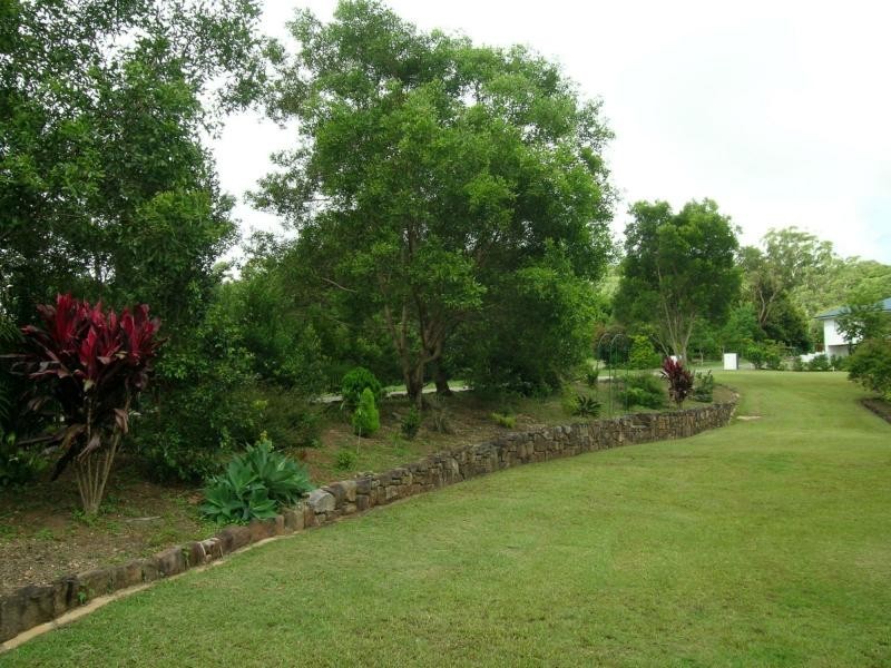 Dulong QLD 4560