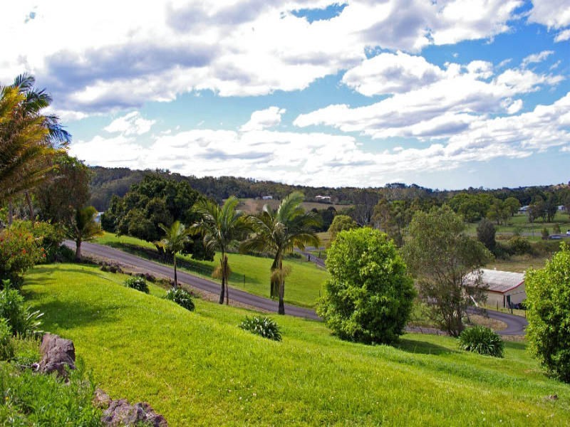 Mapleton QLD 4560