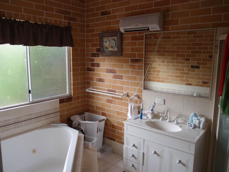 Mapleton QLD 4560