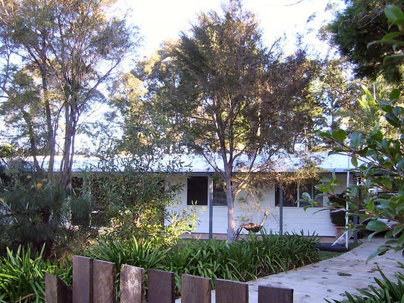 Mapleton QLD 4560