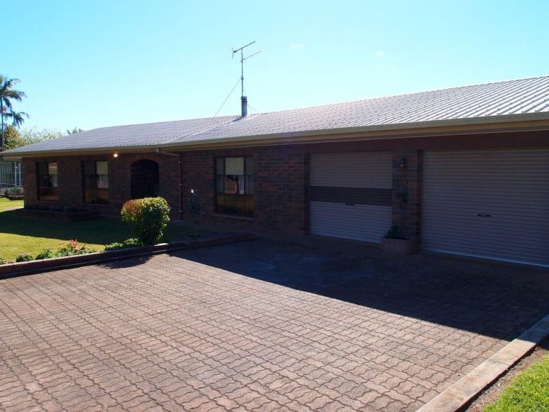 Mapleton QLD 4560