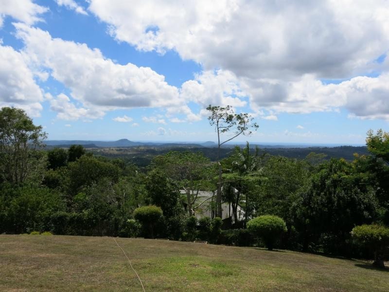 Mapleton QLD 4560