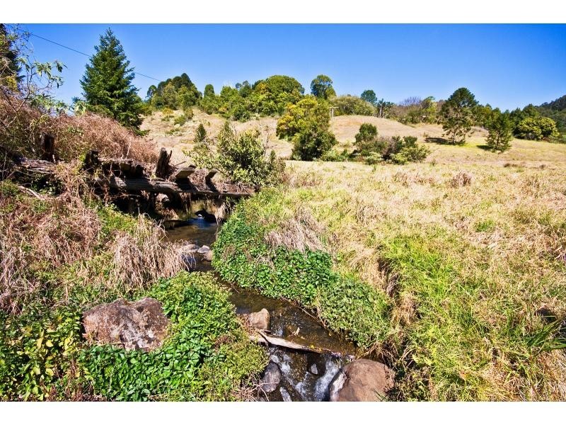 512 Flaxton Drive, Montville QLD 4560