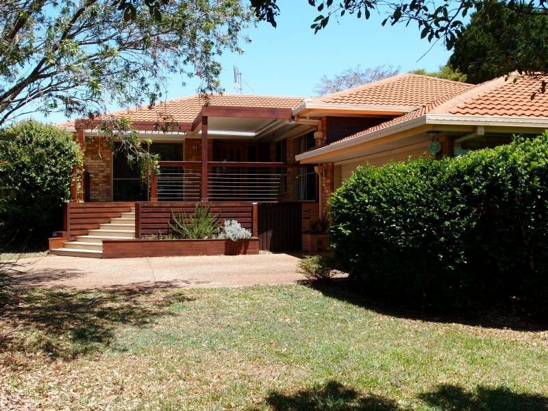 Mapleton QLD 4560