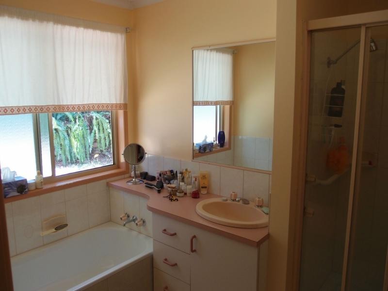 13 Wilga Court, Mapleton QLD 4560