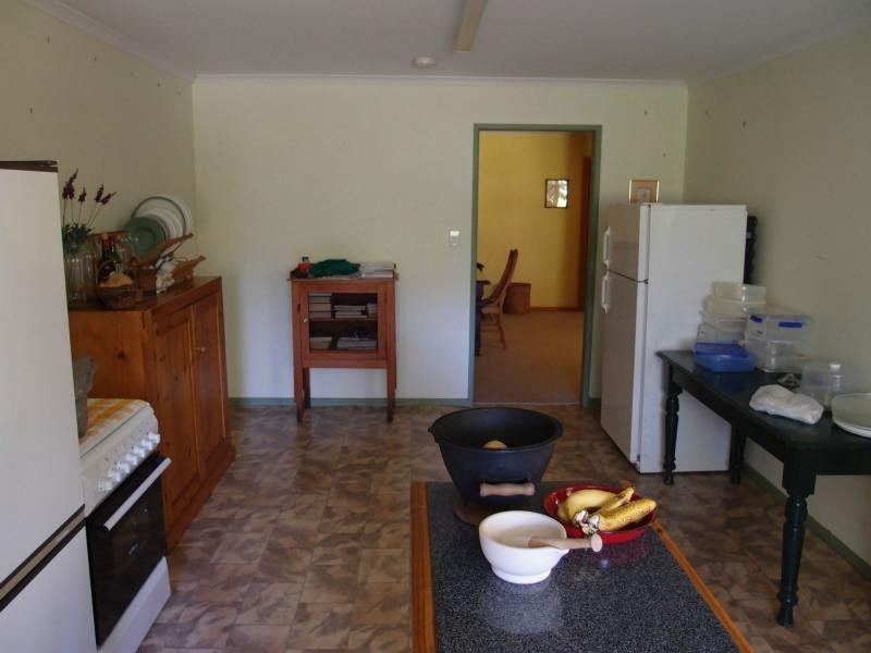13 Wilga Court, Mapleton QLD 4560