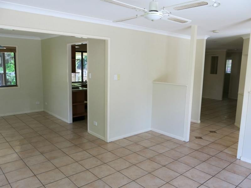 Mapleton QLD 4560