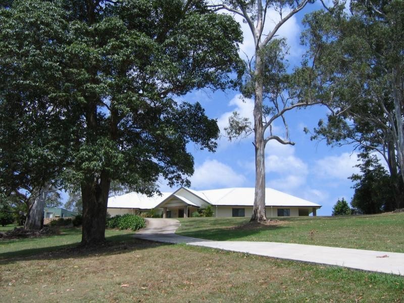 Mapleton QLD 4560