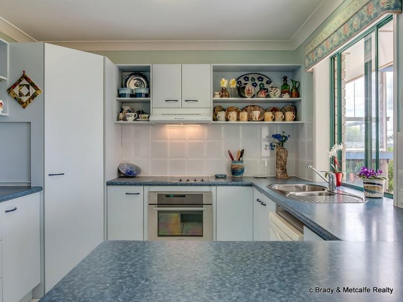 24 Crystal Street, Mapleton QLD 4560