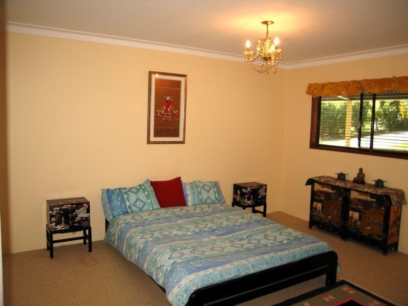 Dulong QLD 4560