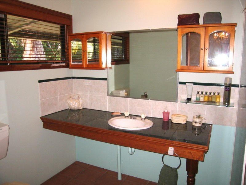 Dulong QLD 4560