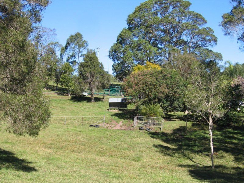 Dulong QLD 4560