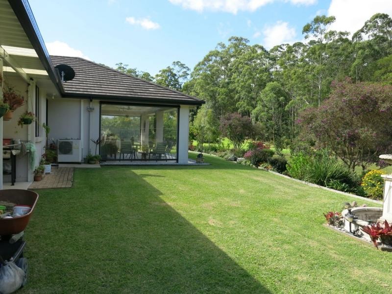 Mapleton QLD 4560