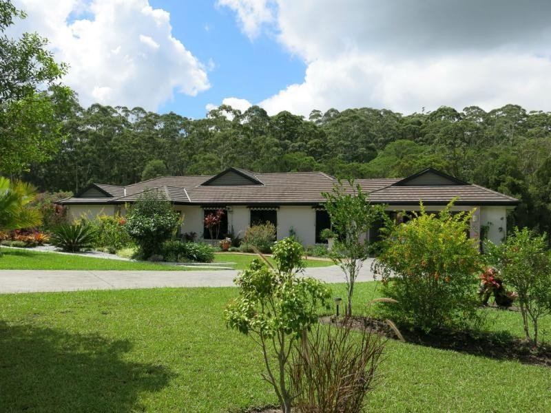 Mapleton QLD 4560