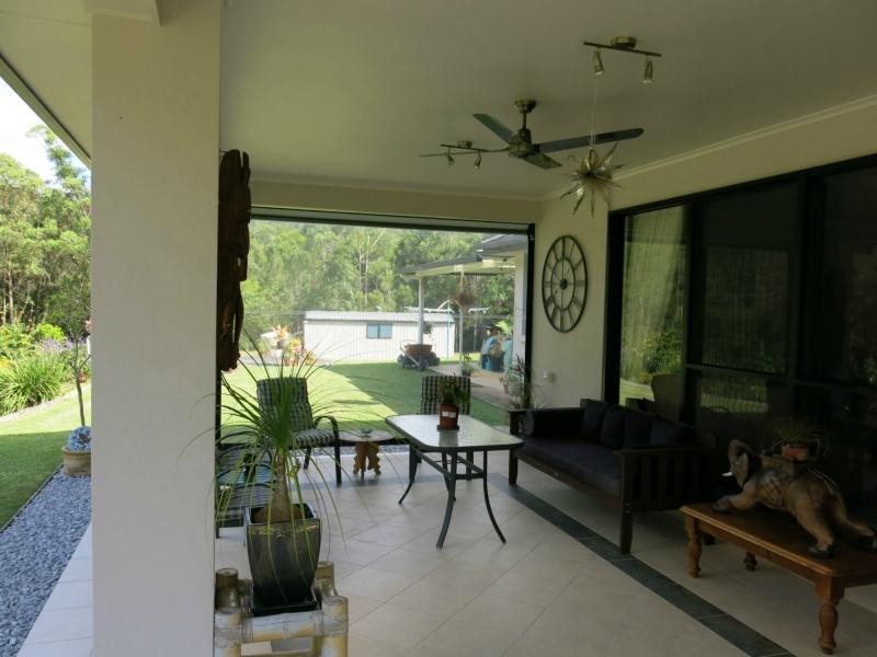 Mapleton QLD 4560