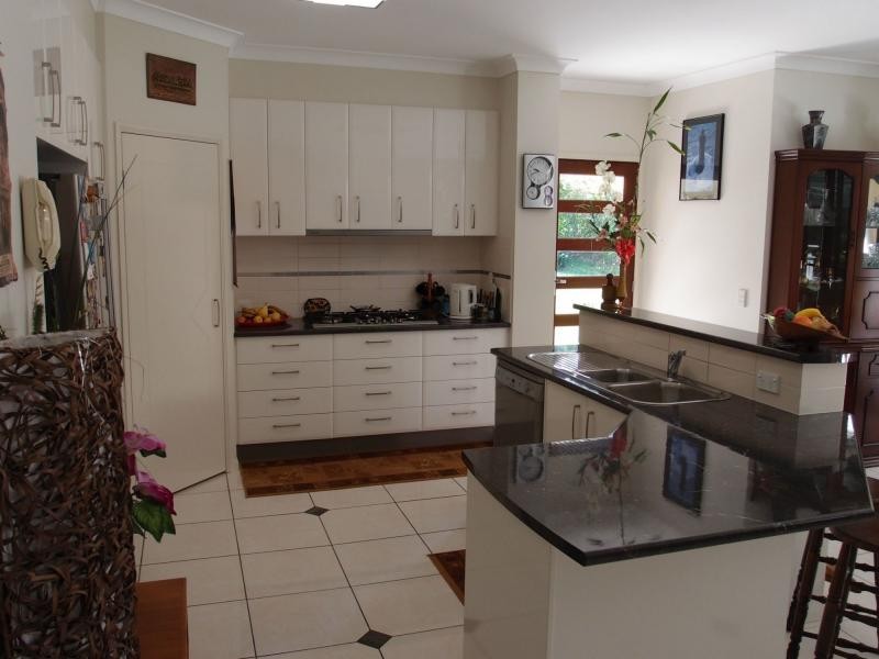Mapleton QLD 4560