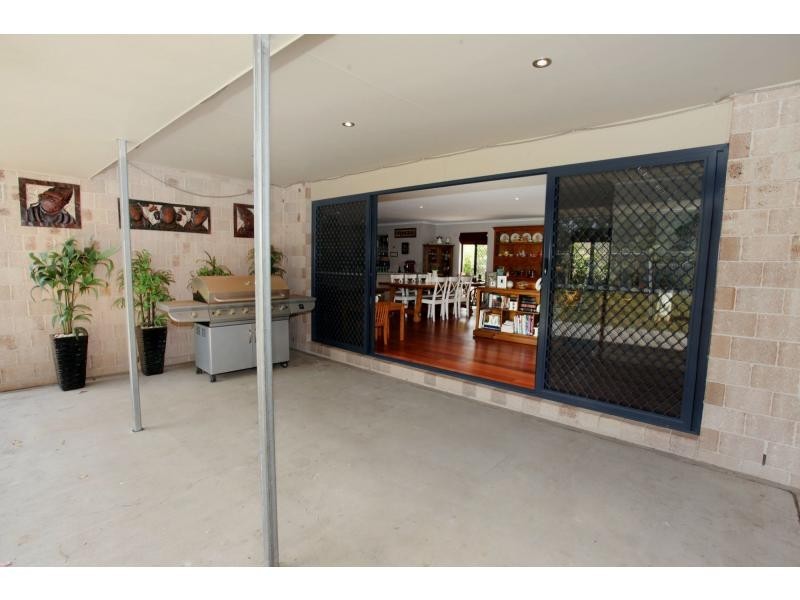 Mapleton QLD 4560