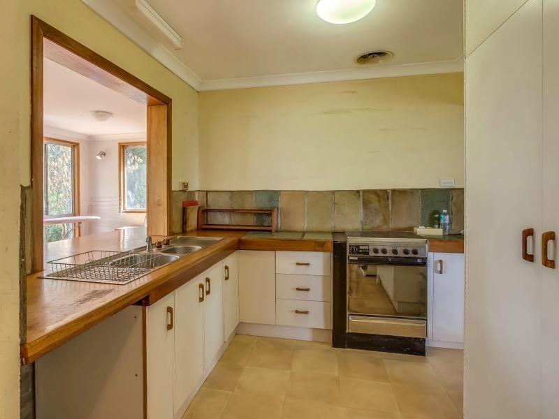 Dulong QLD 4560