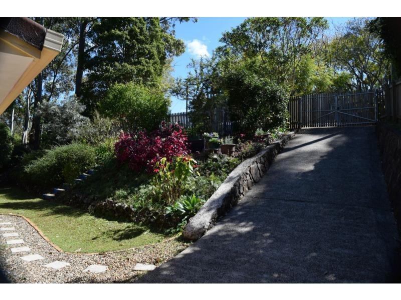 Mapleton QLD 4560