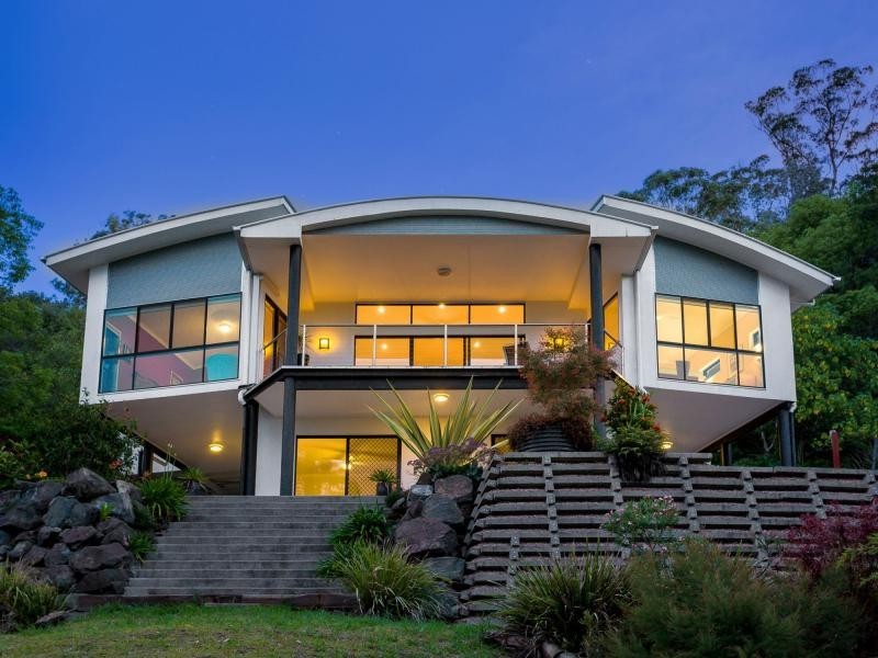 11 Dale View Lane, Mapleton QLD 4560