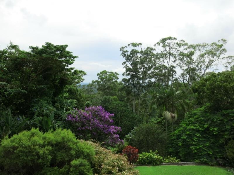 1 Falcon Court, Mapleton QLD 4560