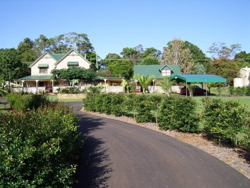 10 Glen Eden Court, Flaxton QLD 4560
