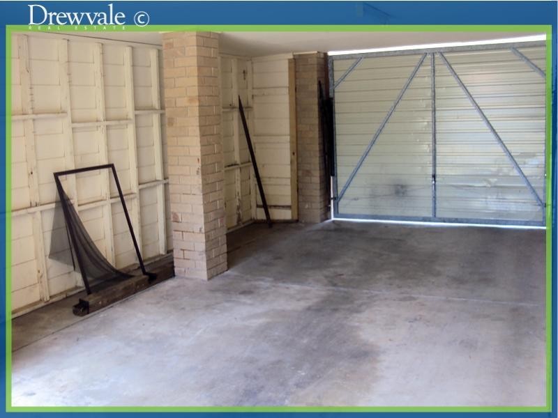 Regents Park QLD 4118