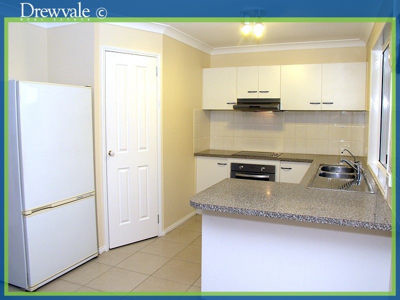 Regents Park QLD 4118