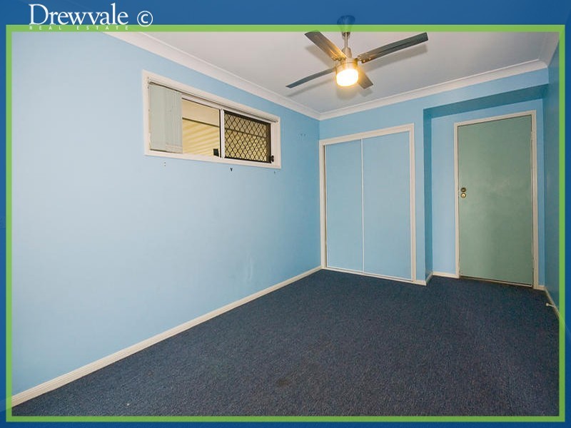 Regents Park QLD 4118