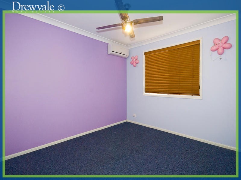 Regents Park QLD 4118