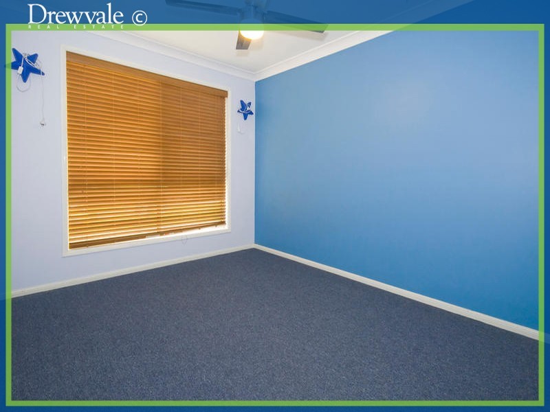 Regents Park QLD 4118